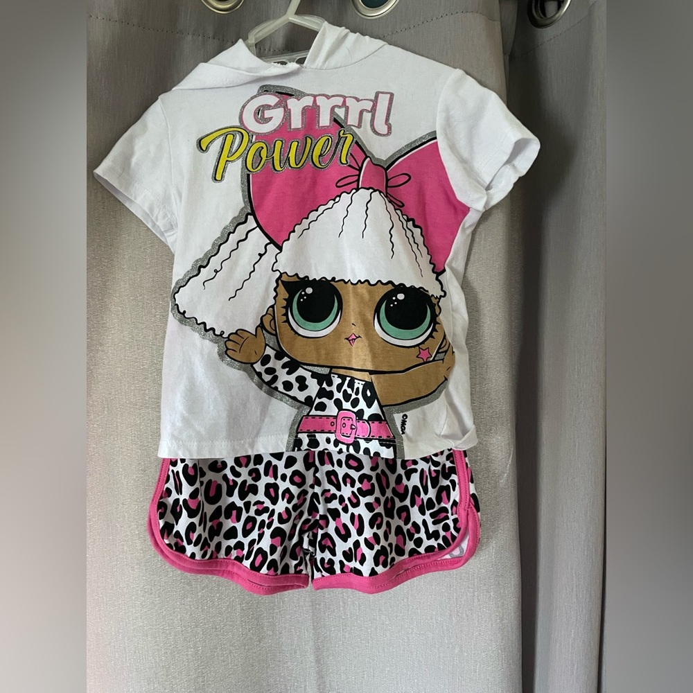 4T outfit